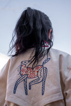 Cargar imagen en el visor de la galería, Chamarra Novillo