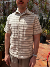 Load image into Gallery viewer, Camisa Rayada
