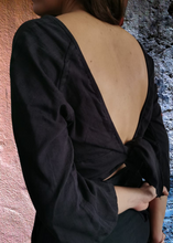 Cargar imagen en el visor de la galería, Blusa Puma
